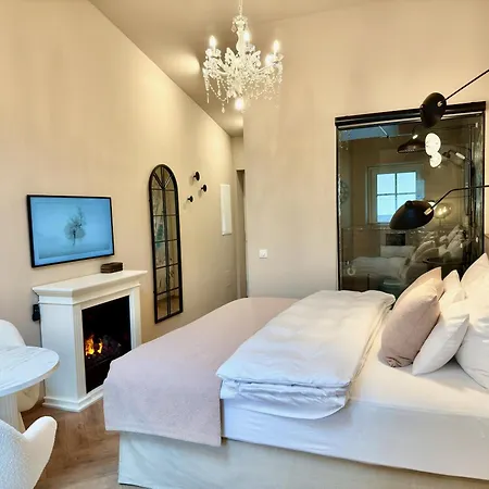 Wickenburg Apartment